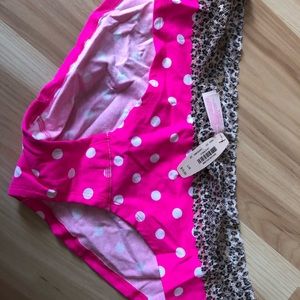 VS panties with lace